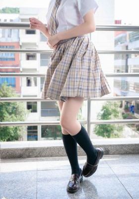17ccm真人无码视频_短视频完整无删减版