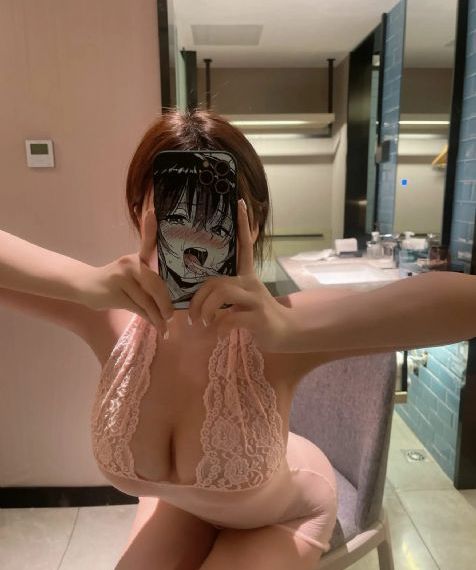 午夜三级少妇av_BD国语电影在线看