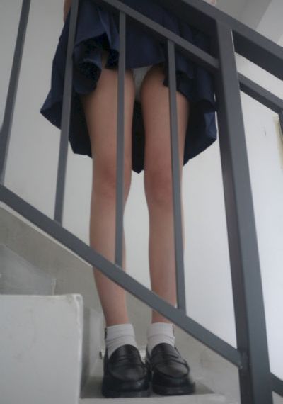粉嫩高中生自慰网站免费_1080在线播放