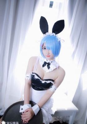 精品人妻中文字幕浪潮aⅤ_JVID性感写真