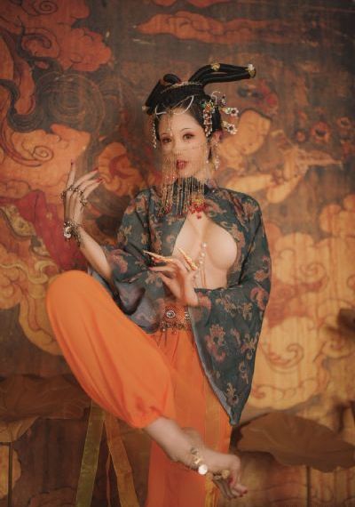 欧美AV无码白嫩一区二区不卡_英文版字幕