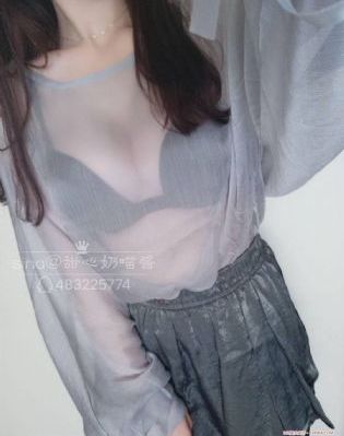 少妇又滑又紧又嫩的刺激频道_720神马影院手机在线