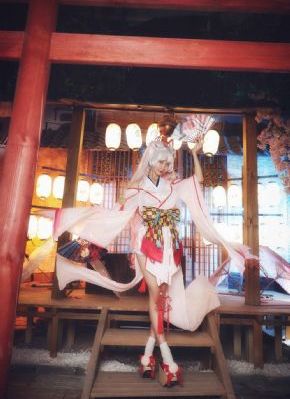 久久久av波多野一区二区_720神马影院手机在线