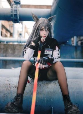 亚洲三级综合在线_4K手机在线看