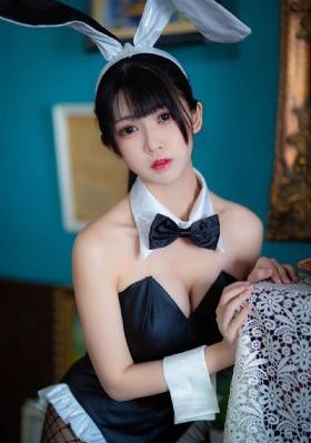 精品女厕沟底拍撒尿_国产剧HD高清在线观看